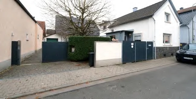 Zwei Einfamilienhäuser in Frankfurt am Main — Bild 3