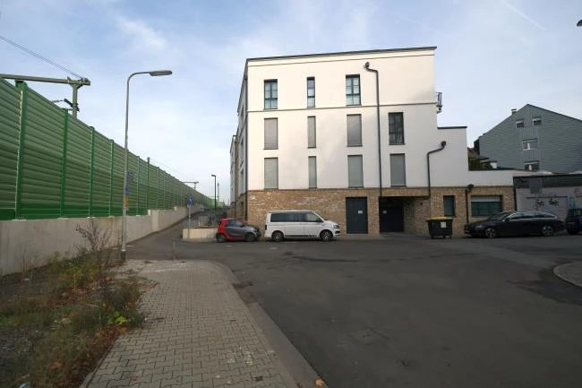 Eigentumswohnung (3 bis 4 Zimmer) in Frankfurt am Main — Bild 2