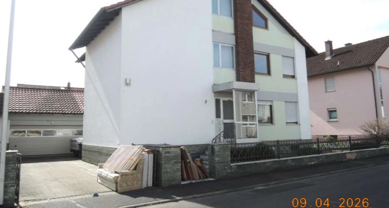 Mehrfamilienhaus, Garage in Wörth a. Main — Bild 3