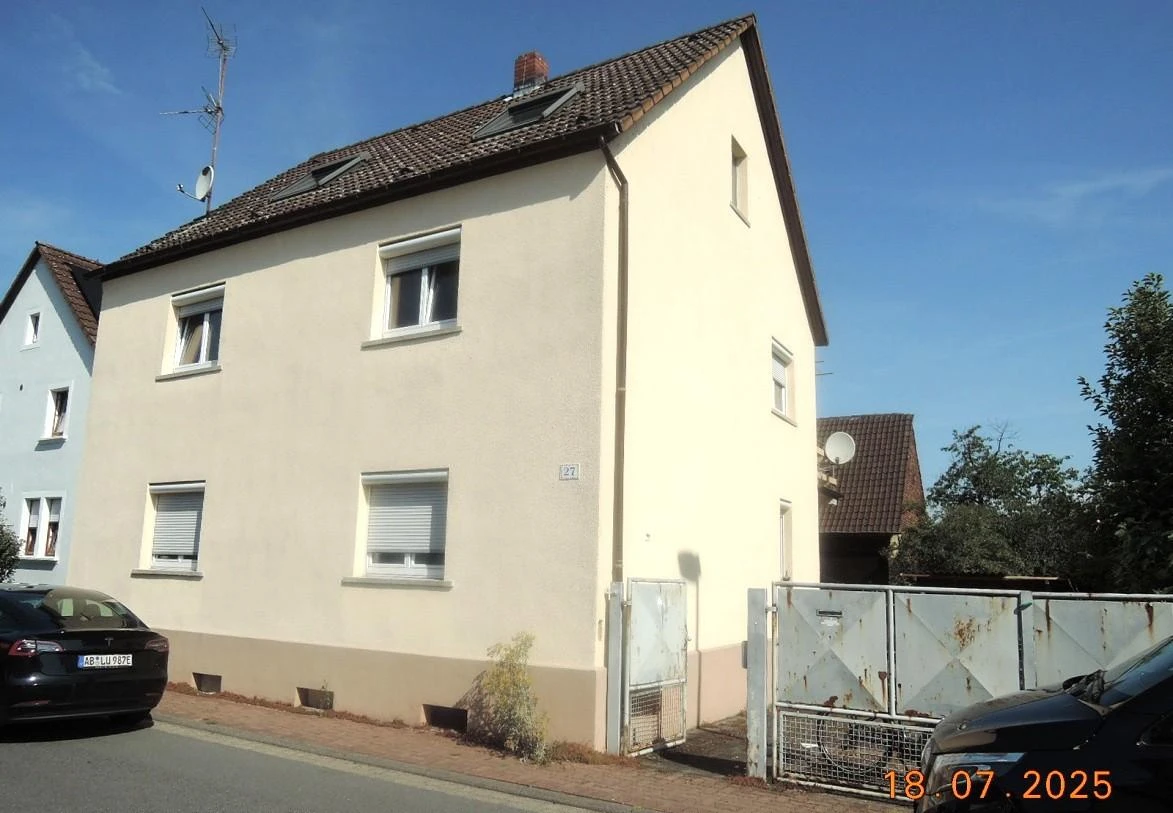 zweigeschossiges Wohnhaus, Sonstiges in Karlstein — Bild 2