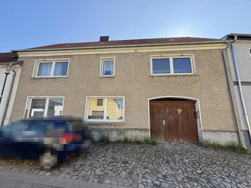 Einfamilien-Reihenwohnaus mit hofseitigem Anbau und Nebengelass in Staßfurt OT Atzendorf — Bild 3