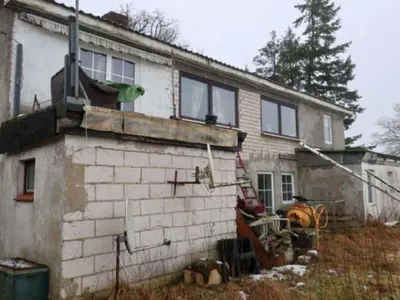 Einfamilienhaus mit Garage in Schackendorf