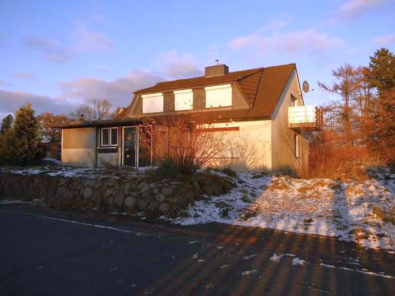 Freistehendes Einfamilienhaus nebst Garage in Fockbek