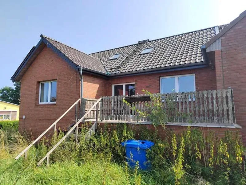 Einfamilienhaus (Doppelhaushälfte) mit Carport in Kuhlen — Bild 3