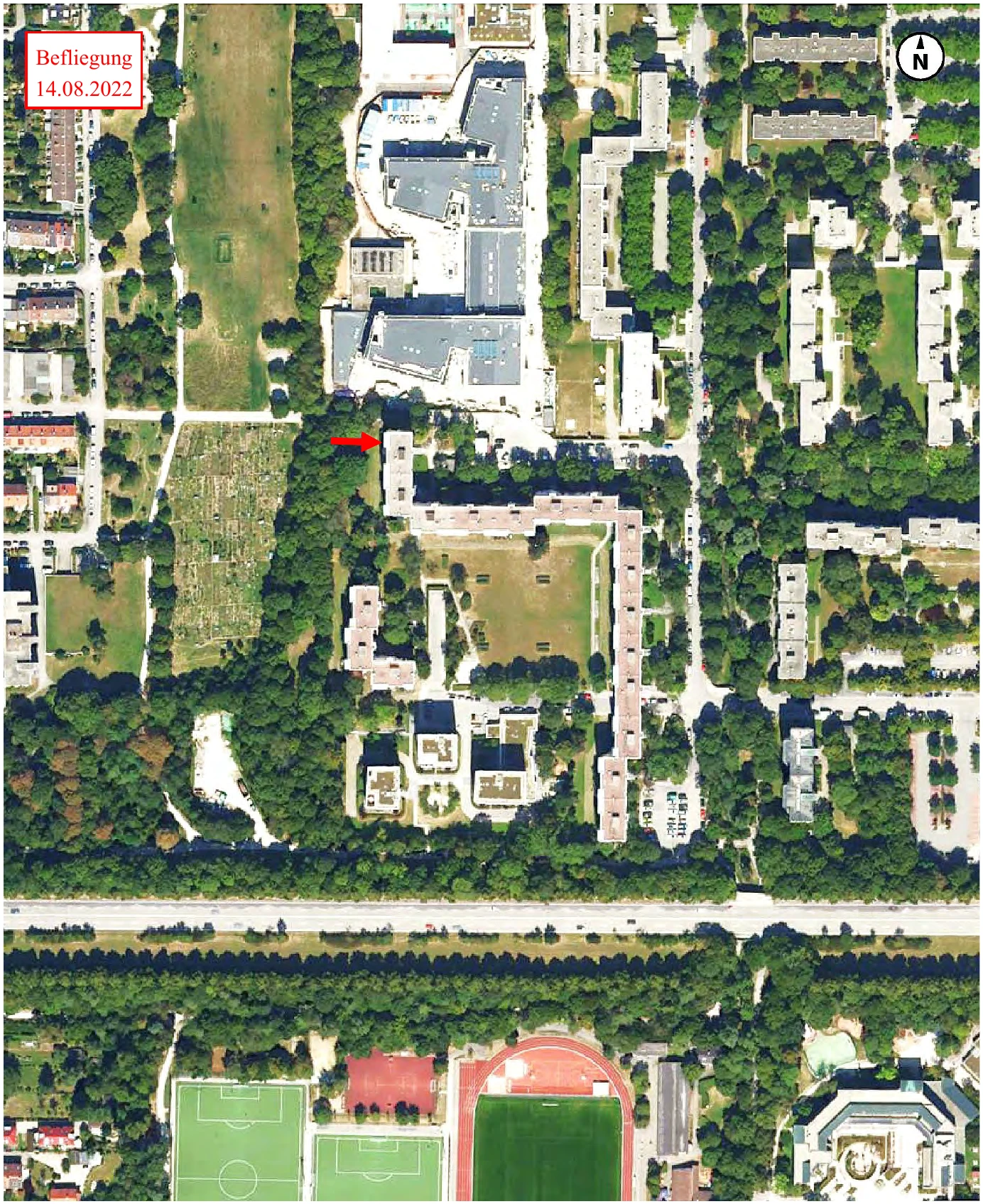 Eigentumswohnung (3 bis 4 Zimmer), Kfz-Stellplatz (Tiefgarage) in München — Bild 2