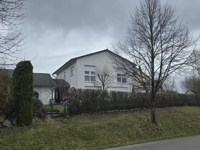 Mehrfamilienhaus in Hebertshausen — Bild 2