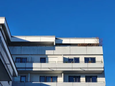 Eigentumswohnung (3 bis 4 Zimmer), Kfz-Stellplatz (Tiefgarage) in München
