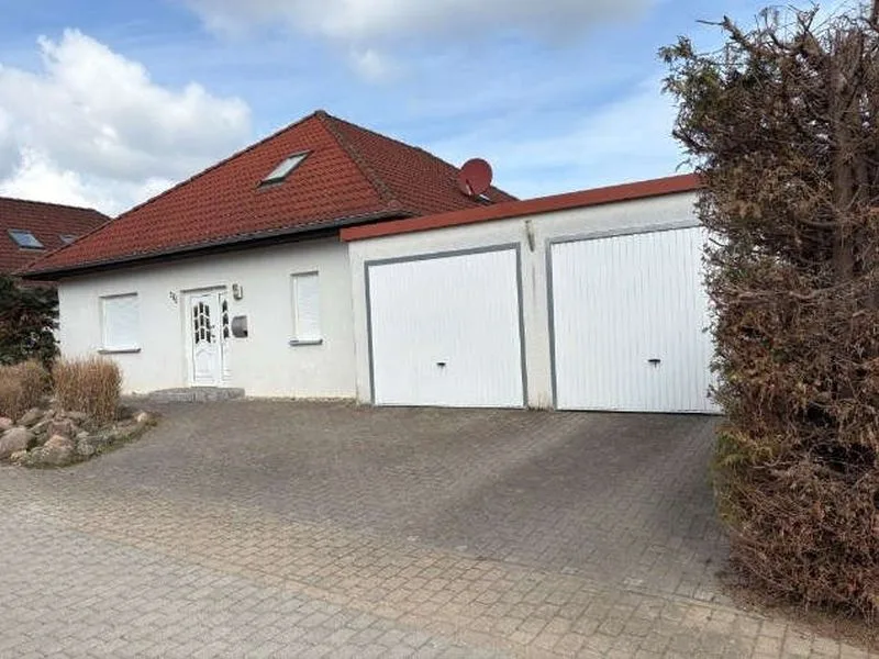 Einfamilienhaus mit Doppelgarage in Am Großen Bruch OT Wulferstedt — Bild 2