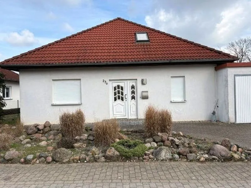 Einfamilienhaus mit Doppelgarage in Am Großen Bruch OT Wulferstedt — Bild 3