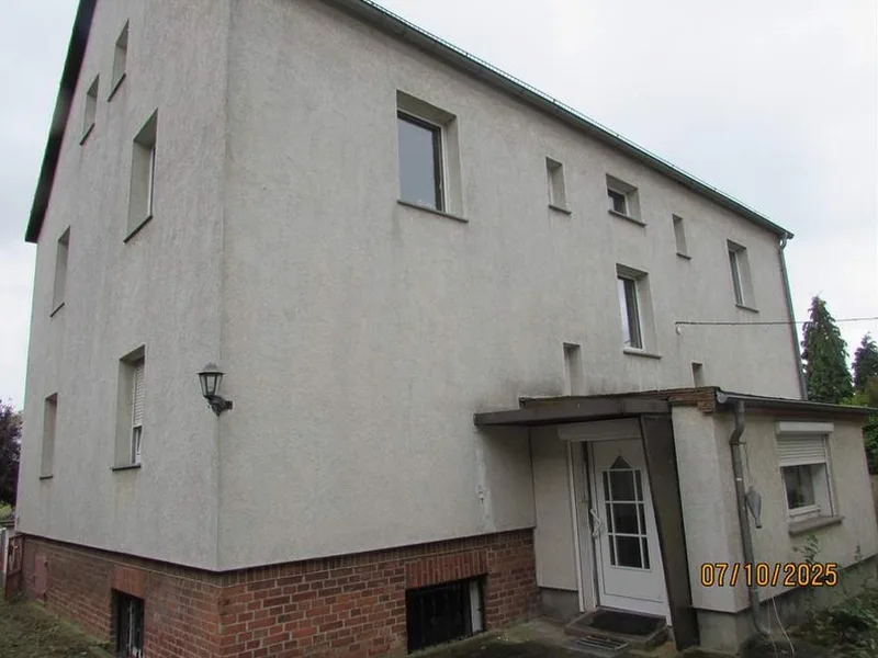 Wohnhaus mit Nebengebäude in Eilsleben OT Ovelgünne/Siegersleben — Bild 2