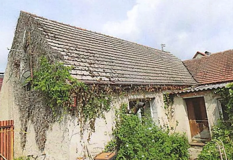 Bebautes Grundstück (Wohnhaus mit sehr hohem Sanierungsrückstau) in Doberlug — Bild 3