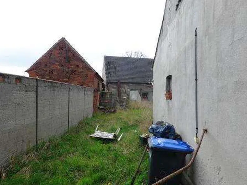 Einfamilienhaus mit Nebengebäude in Schilda — Bild 2