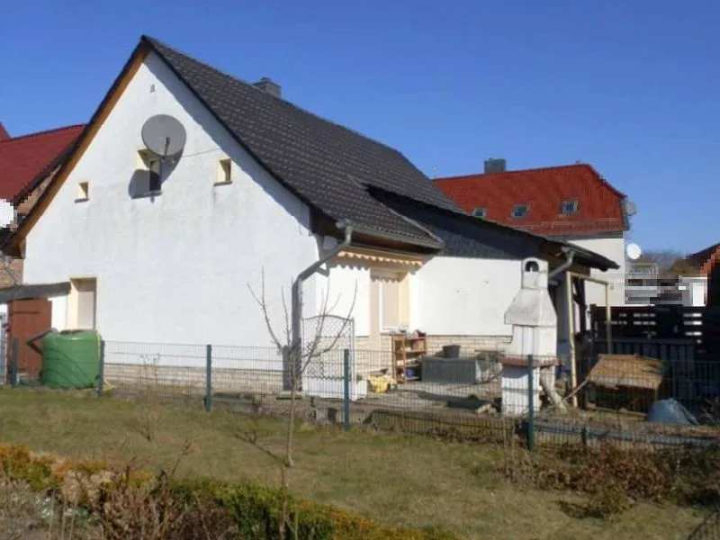 Einfamilienhaus mit Garage in Ausleben — Bild 2