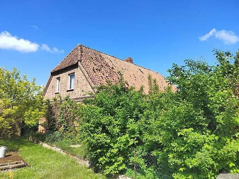Einfamilienhaus mit 2 Nebengebäuden und Ackerland in Kuhstorf — Bild 3
