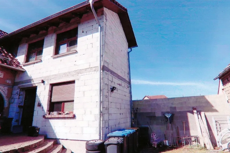 Wohn- und Nebengebäude in Bad Liebenwerda OT Theisa — Bild 2