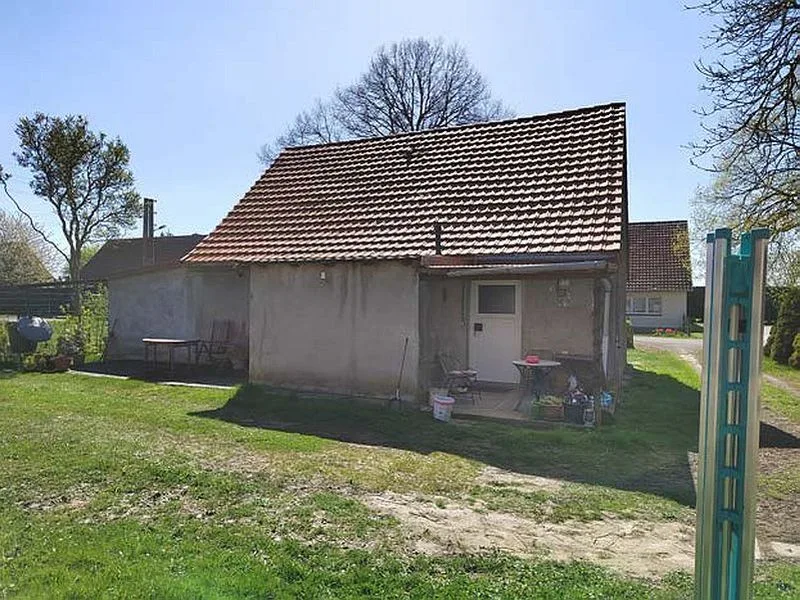 Einfamilienhaus mit 2 massive Nebengebäuden in Mestlin OT Vimfow