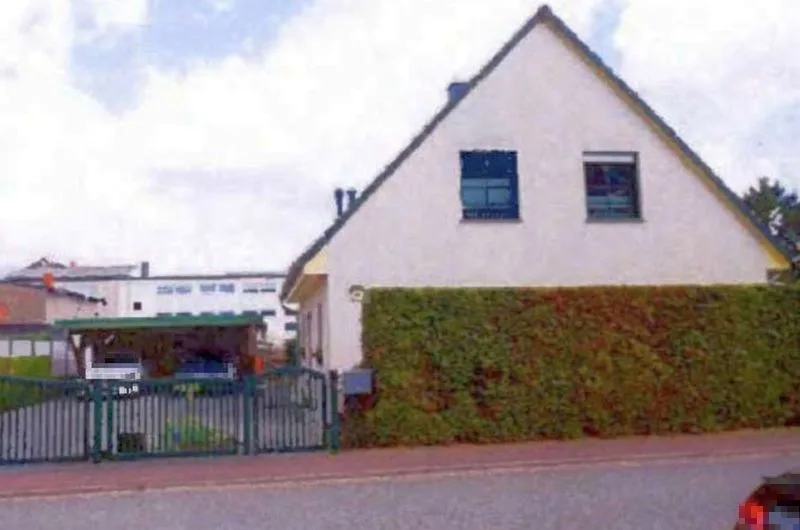 Einfamilienhaus mit Doppelcarport und Schuppen in Boizenburg
