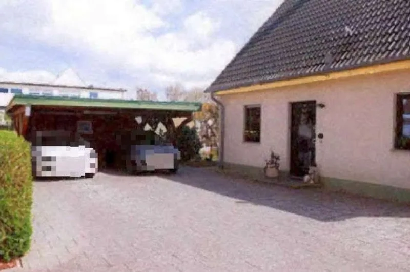 Einfamilienhaus mit Doppelcarport und Schuppen in Boizenburg — Bild 2