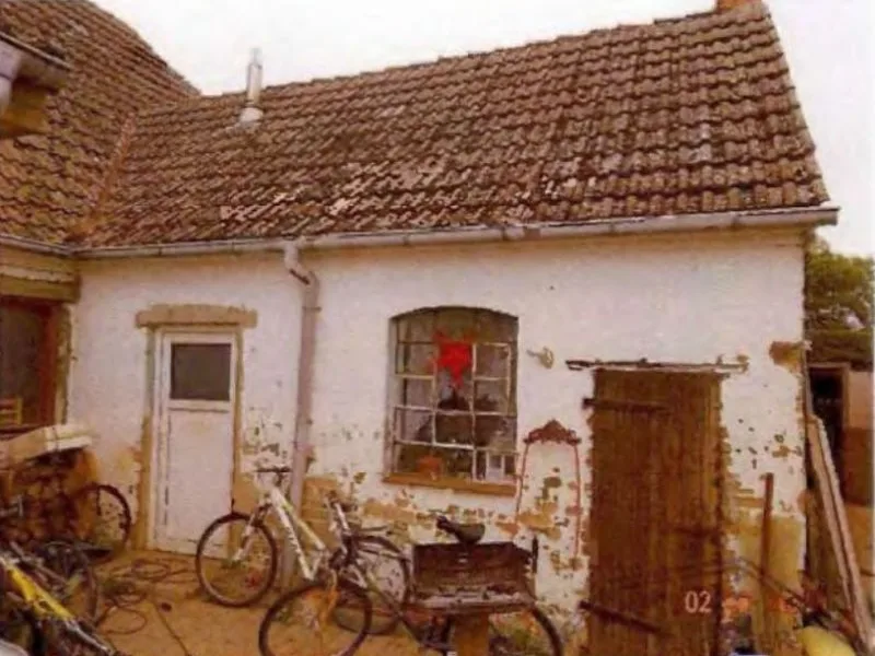 Wohnhaus mit Nebengebäuden und Gartenfläche in Klinken — Bild 2