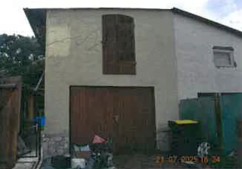 Doppelhaushälfte mit Garage/Werkstattanbau in Ohrdruf — Bild 2