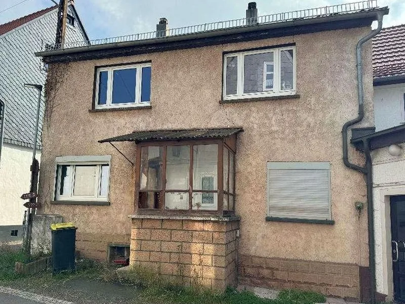 Einfamilienhaus und ehemaliges Nebengelass in Bad Tabarz — Bild 3