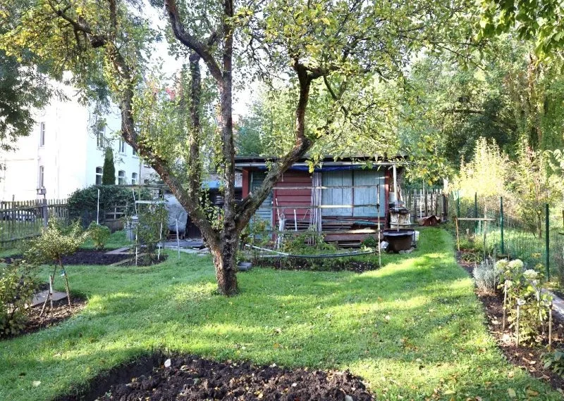 Gartengrundstück mit Gartenhaus in Gotha — Bild 3