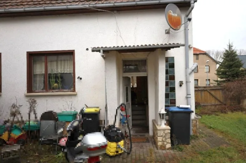 Einfamilienwohnhaus (Doppelhaushälfte) mit Nebengebäude in Tonna OT Gräfentonna — Bild 3