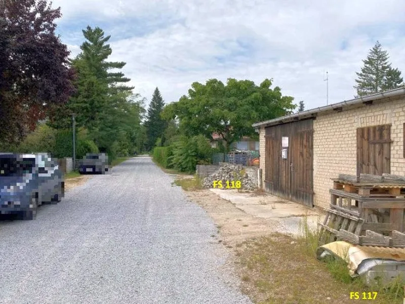 Gewerblich genutztes Grundstück mit Lagerhalle u.a. in Blankenfelde — Bild 2