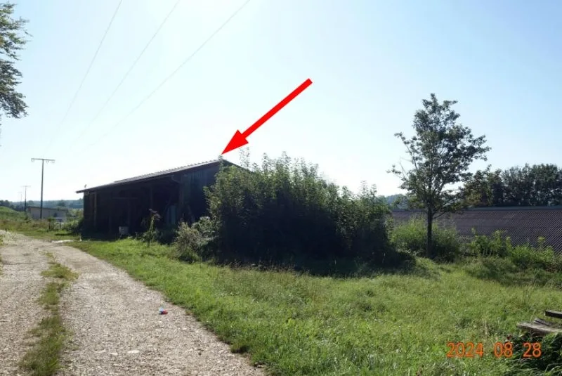 Zweifamilienhaus, landwirtschaftl. Betriebsgebäude, Landwirtschaftsflächen in Lenningen — Bild 3