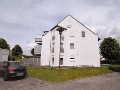 3+1/2-Zimmer-Wohnung, Kellerraum und Tiefgaragenstellplatz in Ellwangen OT Schrezheim
