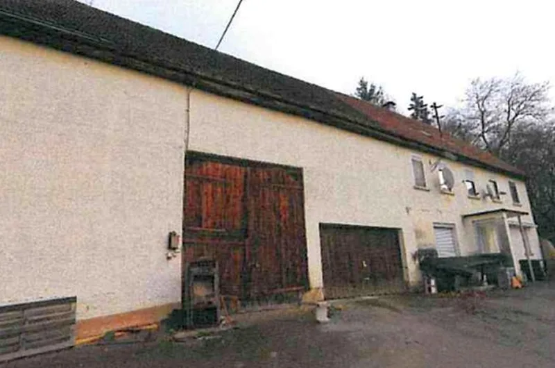 Zweifamilienhaus mit Scheuer und Landwirtschaftsflächen in Donzdorf