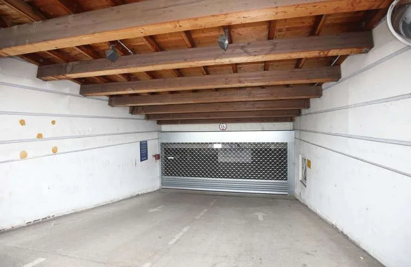 Tiefgaragenstellplätze in Eislingen — Bild 2