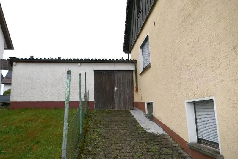 Zweifamilienhaus in Hohenstaufen — Bild 3