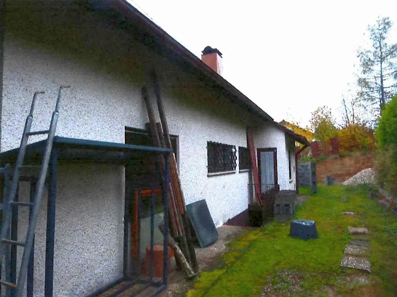 Zweifamilienwohnhaus in Oppenweiler OT Aichelbach — Bild 2