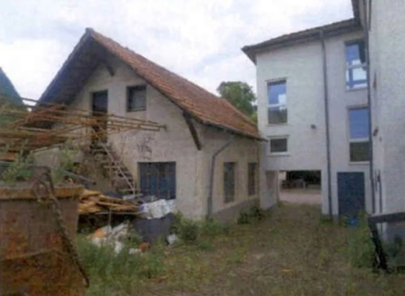 Zweifamilienhaus mit Garage und ehem. Betriebsgebäude in Wiesloch OT Schatthausen — Bild 3