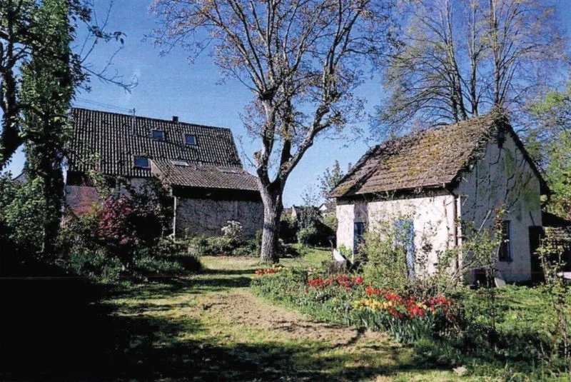 Leerstehendes Einfamilienhaus mit Garage in Bad Wimpfen — Bild 3