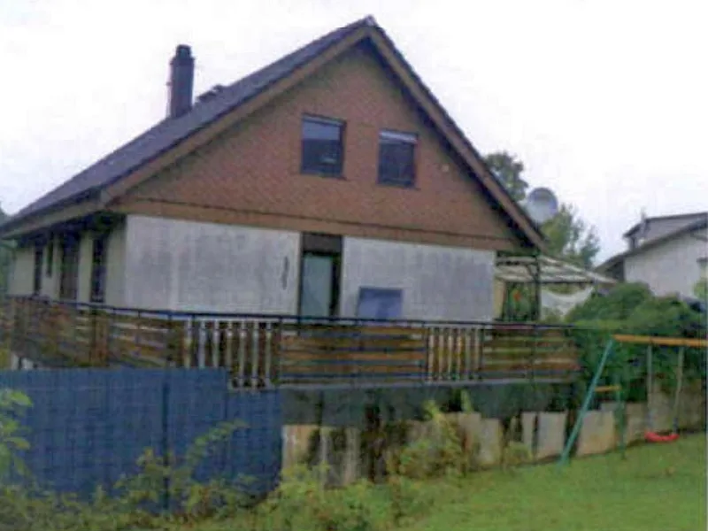 Erbbaurecht, Wohnhaus (3 Wohnungen) mit Doppelgarage in Sinsheim OT Steinsfurt — Bild 2