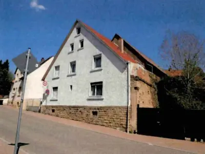 Wohnhaus mit Scheune in Eppingen