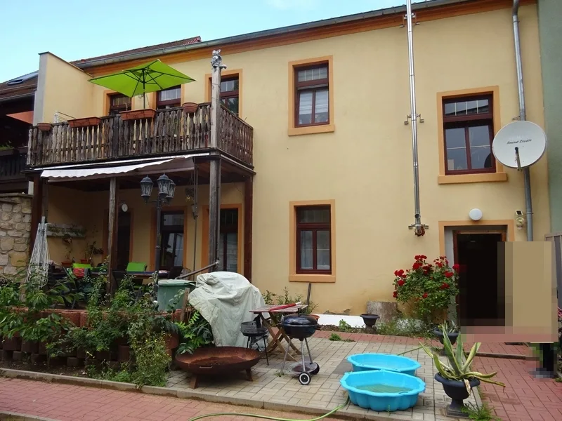 Zweifamilienwohnhaus in Weißenfels — Bild 2