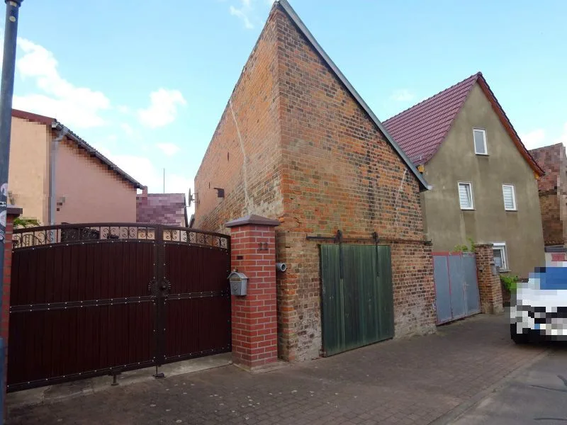 Einfamilienwohnhaus mit Schuppen in Lützen OT Poserna — Bild 3