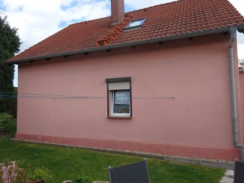 Einfamilienhaus mit Nebengebäude in Weißenfels OT Schkortleben — Bild 2