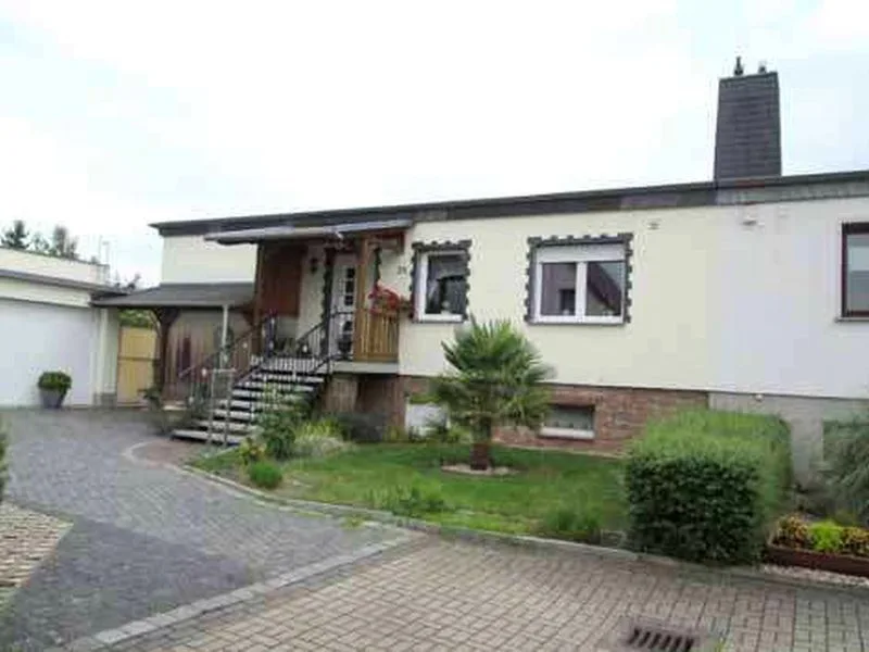 Doppelhaushälfte in Lützen — Bild 3