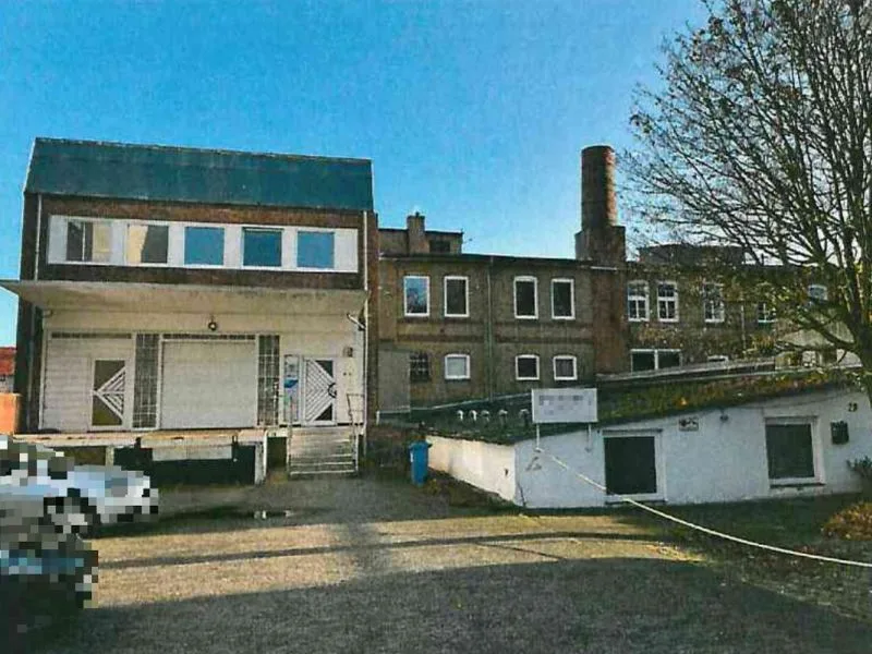 Lager- und Gewerbegebäude in Kiel — Bild 2
