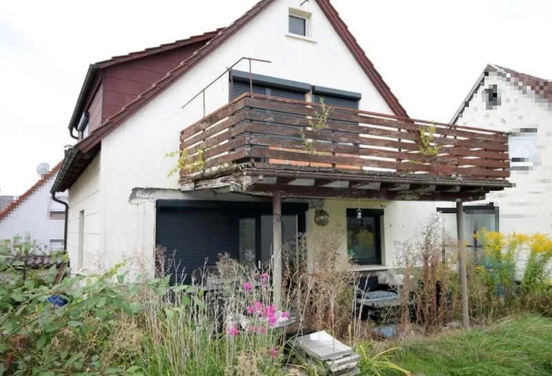 Einfamilienhaus mit Garage in Heubach — Bild 2