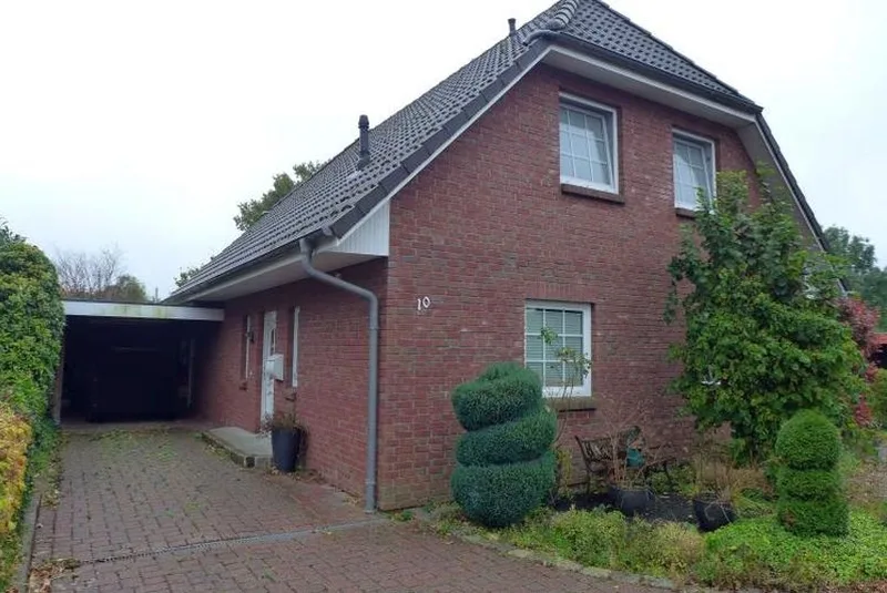 Einfamilienhaus mit Carport in Horst — Bild 3