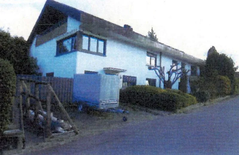 Wohnhaus mit Pkw-Doppelgarage und Schwimmbad im UG in Jagsthausen — Bild 3