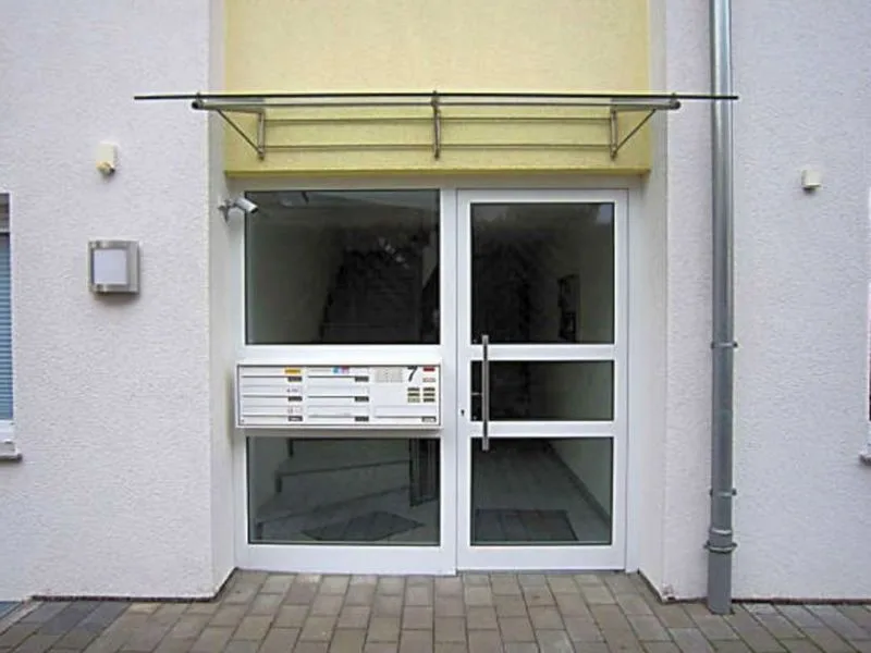4-Zimmer-Wohnung und Tiefgaragenstellplatz in Filderstadt — Bild 2