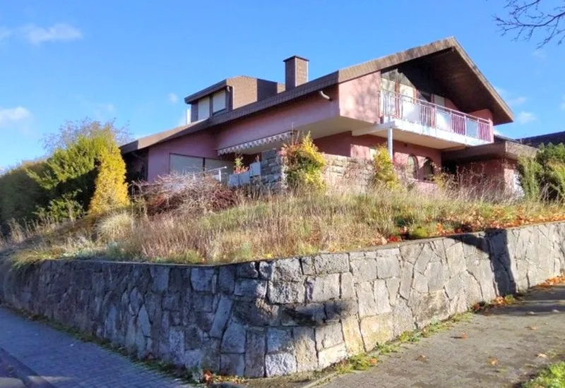 Einfamilienhaus mit Doppelgarage in Lauda — Bild 2