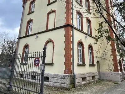 Büroeinheiten, Wohnung und Freifläche in Tübingen