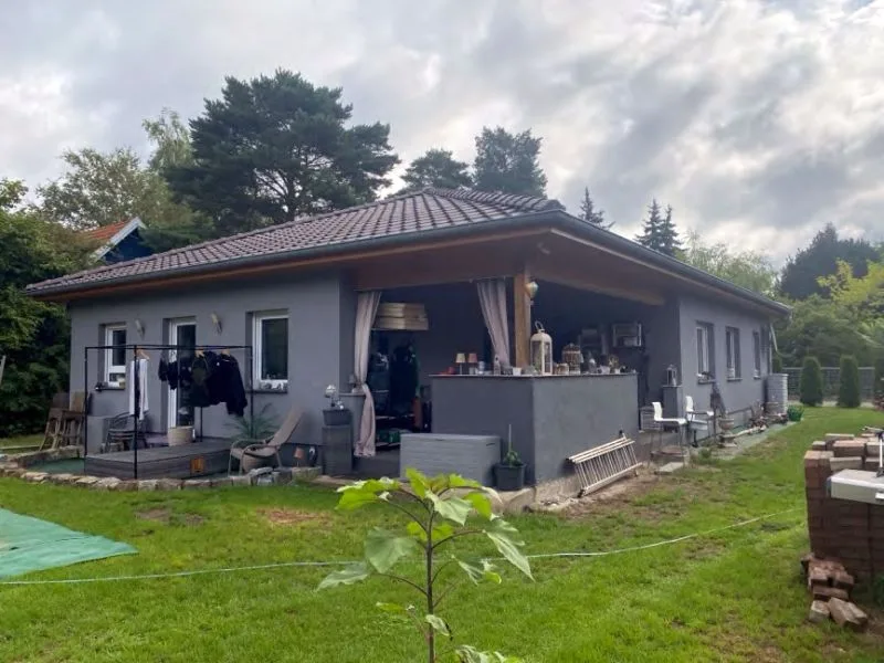 Einfamilienhaus mit Doppelcarport in Brieselang — Bild 2
